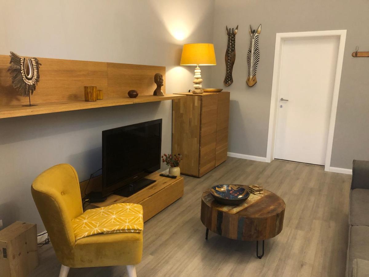 Apartamento Claire Et Liege, Toute Une Histoire... Exterior foto